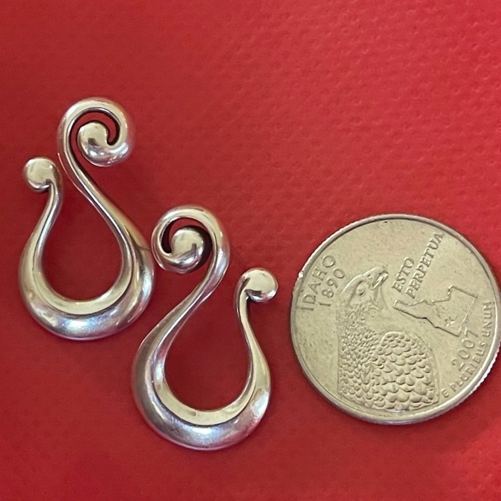 James Avery earrings - Picture 4 of 5